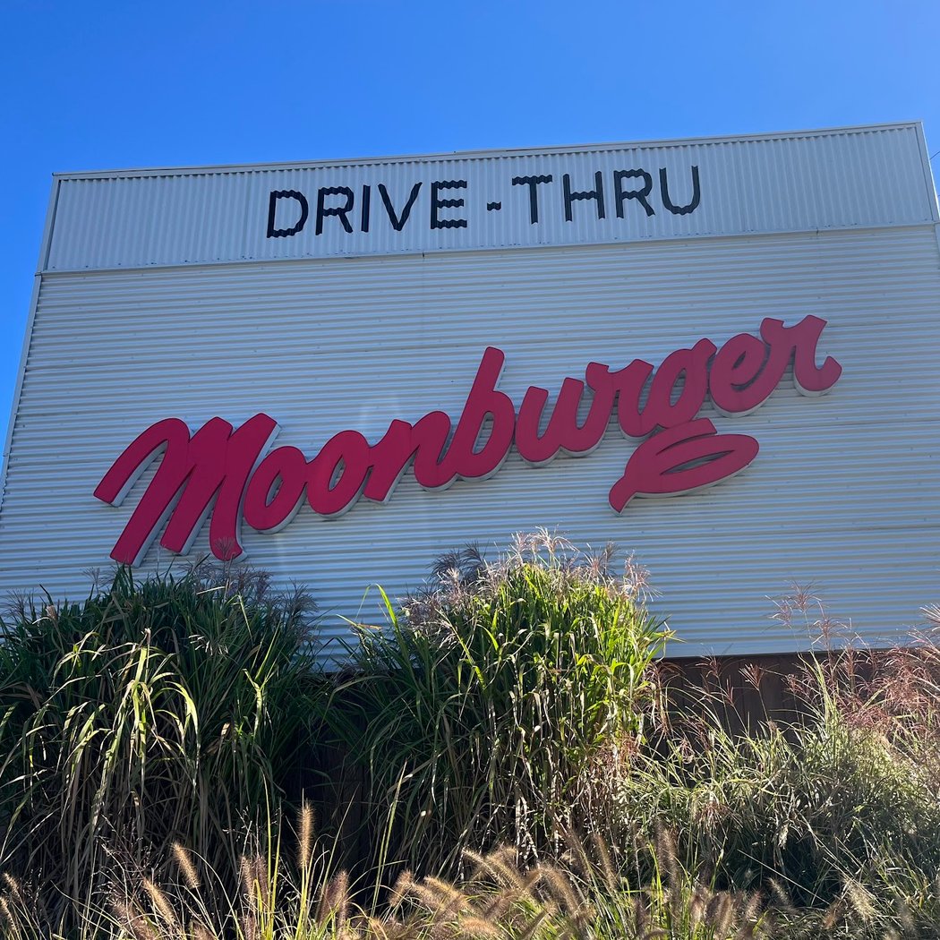 Moonburger 2