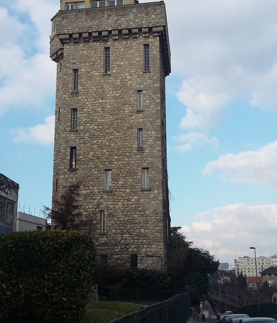 Suresnes 3