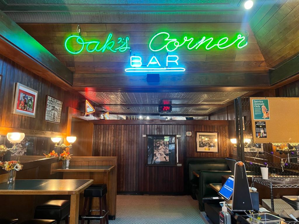 Oaks Corner 3