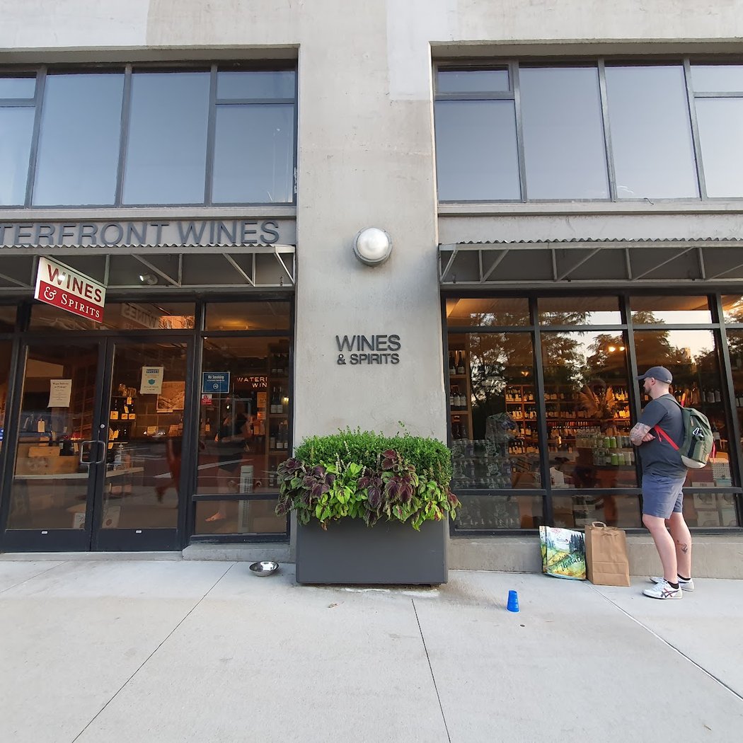 Waterfront Wines & Spirits 3