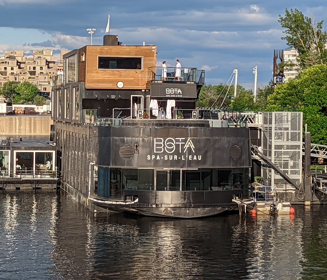 Bota Bota, spa-sur-l'eau 3