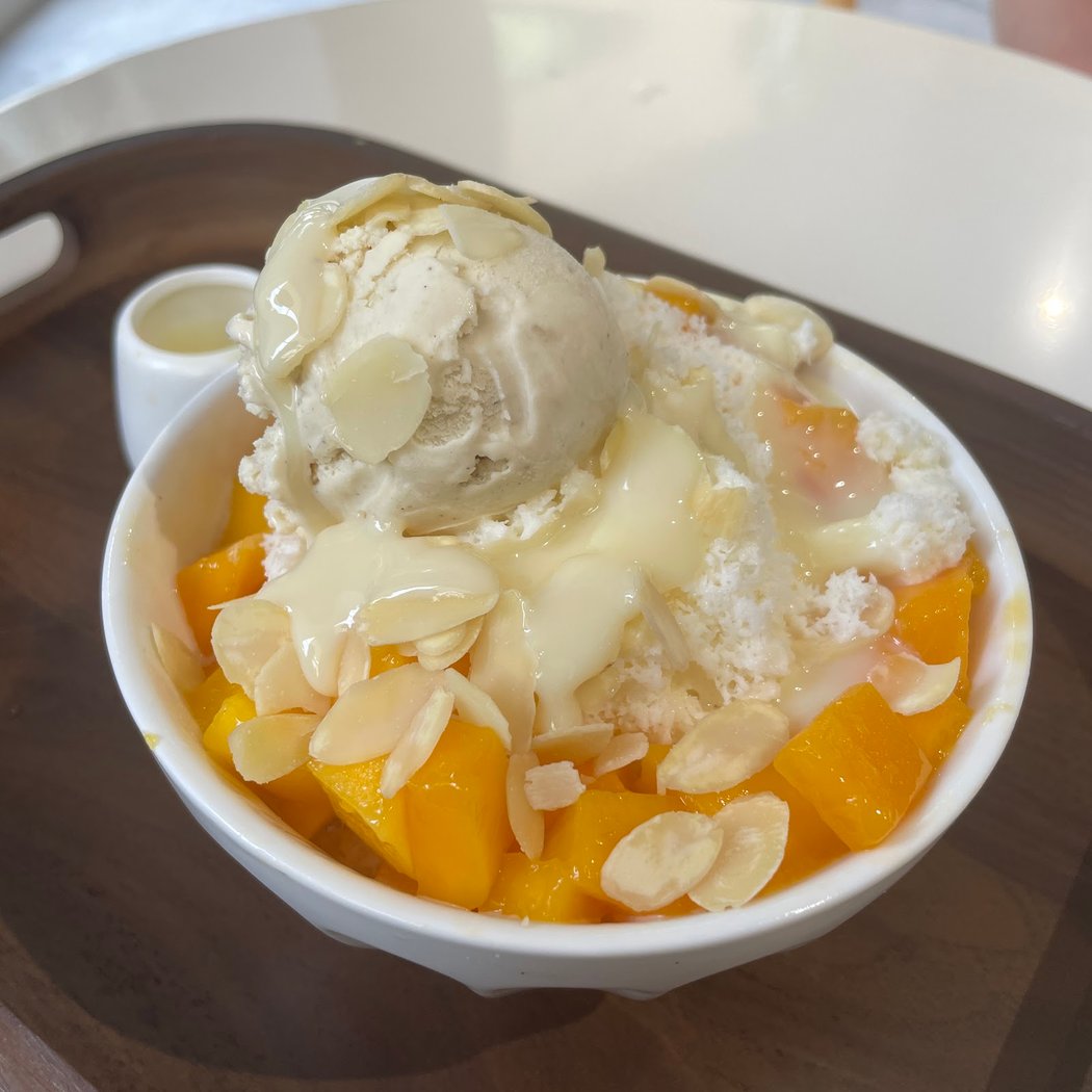 HUG Bingsu Coffee 3