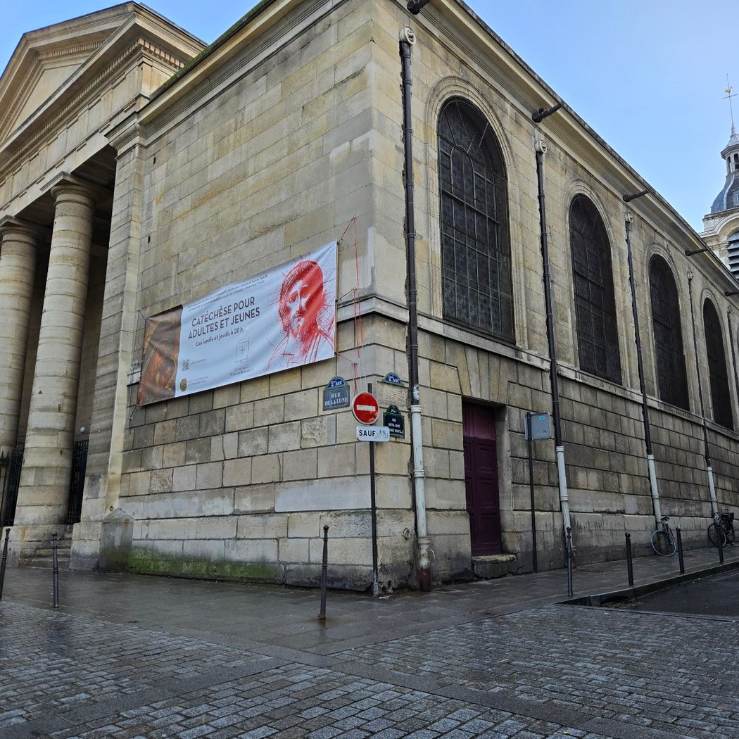 Marché de Noël en l'église Notre-Dame-de-Bonne-Nouvelle 3