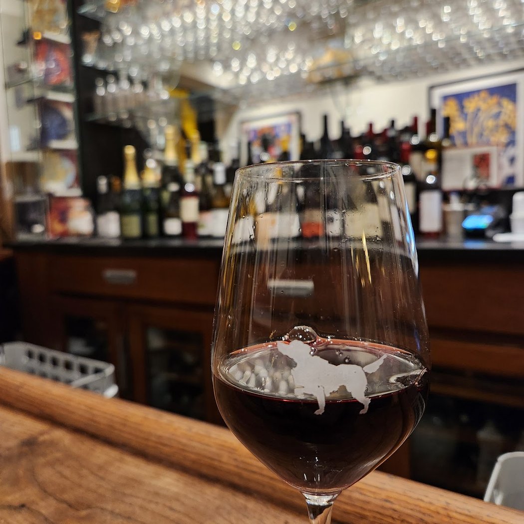 Le Willi's Wine Bar 3