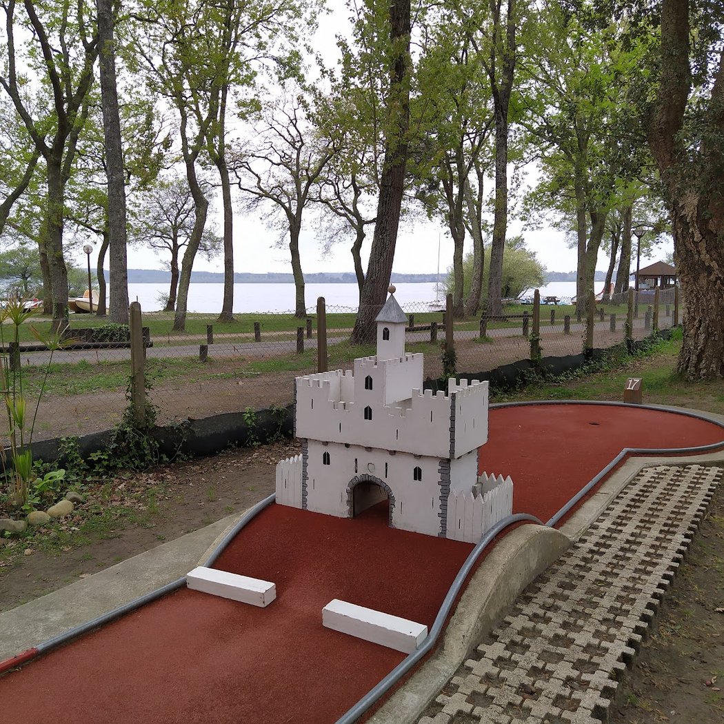 Mini-Golf du Lac de Leon 1
