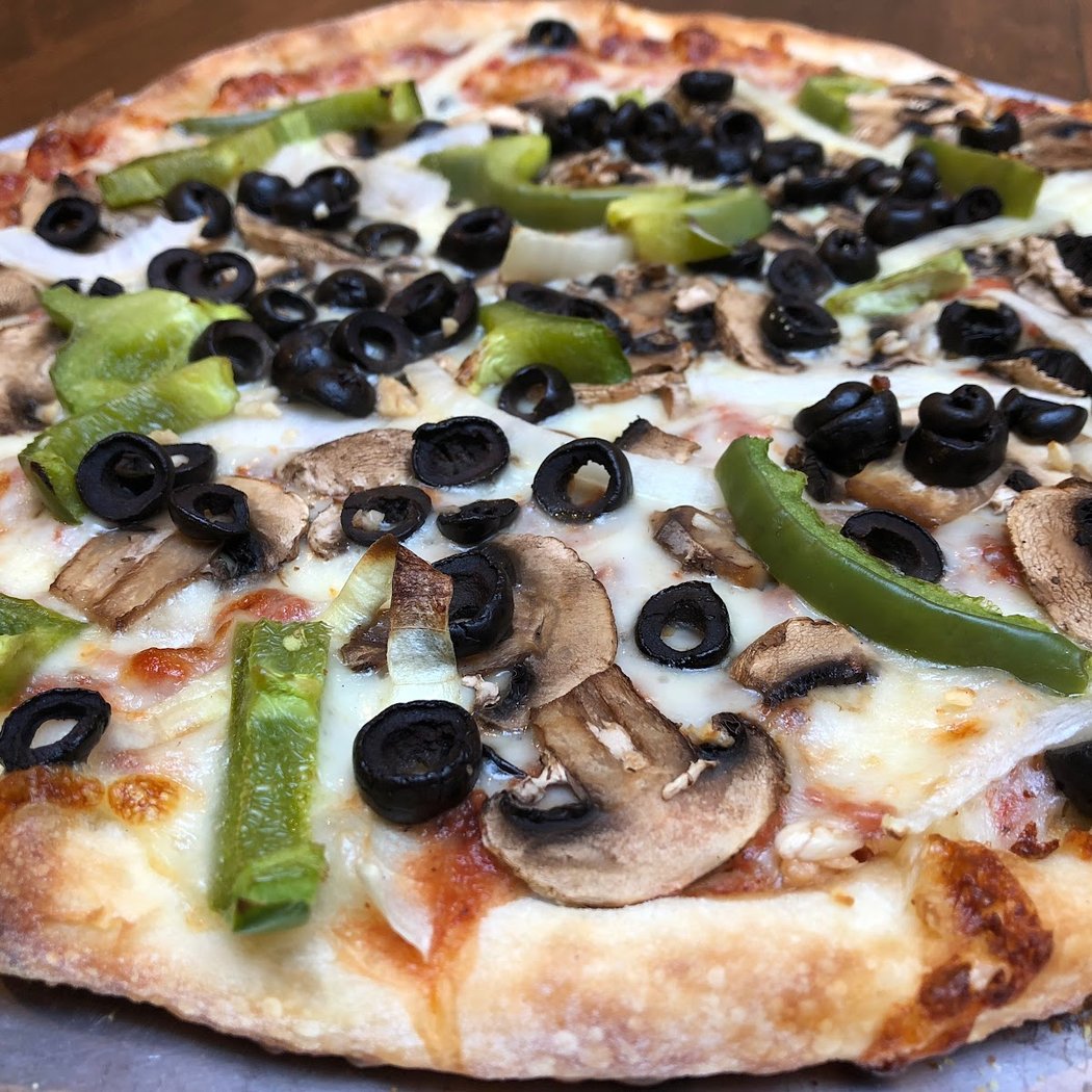 Cybelle's Pizza Montclair 3