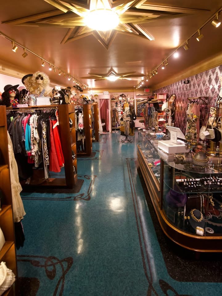 Paper Doll Vintage Boutique 3