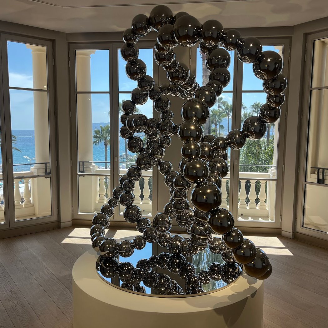 Luxe, calme et volupté. Hommage à la beauté des paysages méditerranéens 1