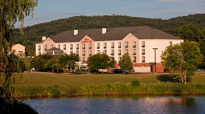 Hilton Garden Inn Poughkeepsie/Fishkill 1