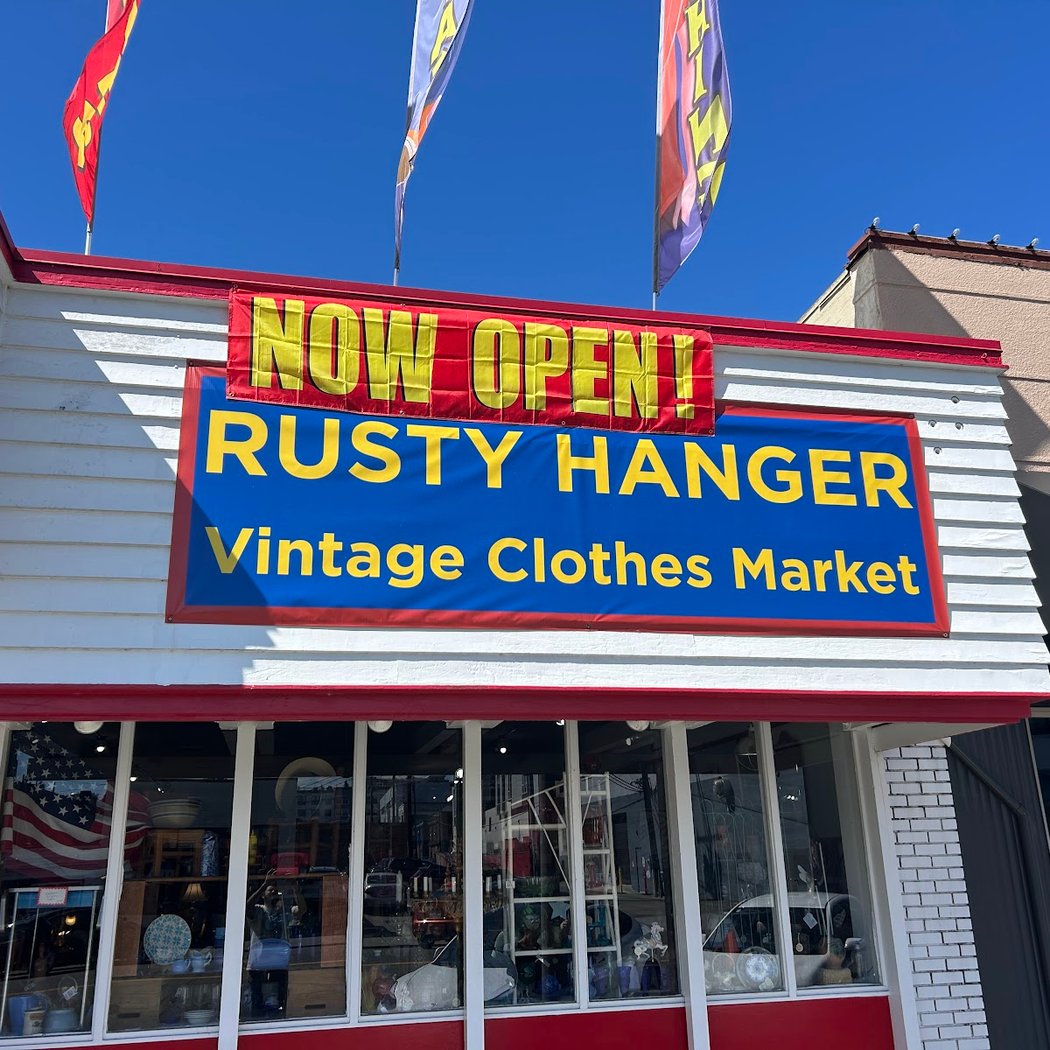 Rusty Hanger 2