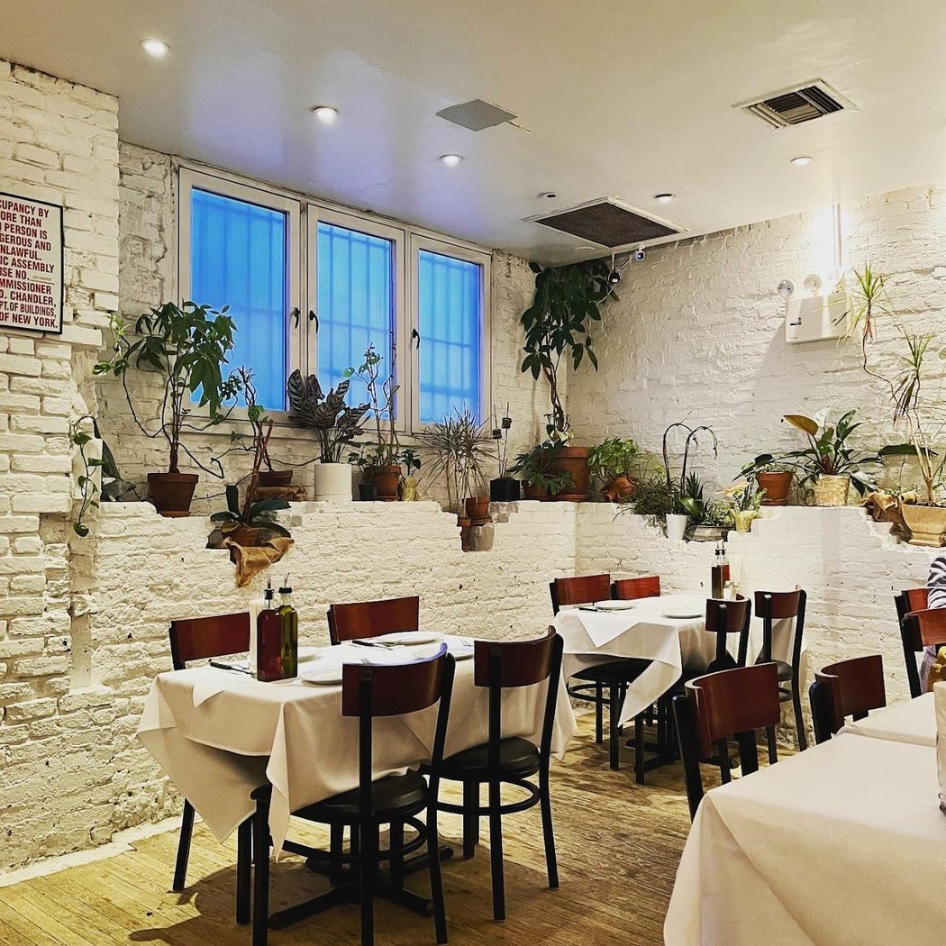 Bahari Estiatorio 2
