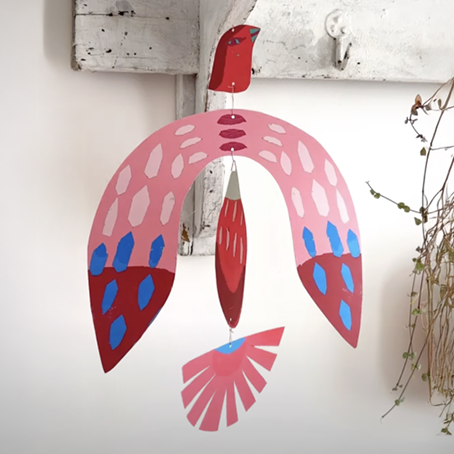 Une Suspension Oiseau 1