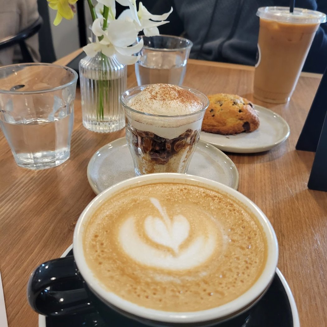 Cafe DeMi 3