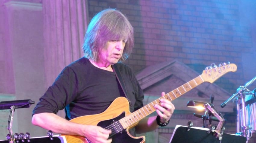 Mike Stern w/ Dennis Chambers, Janek Gwizdala, Bob Franceschini, & Leni Stern 2