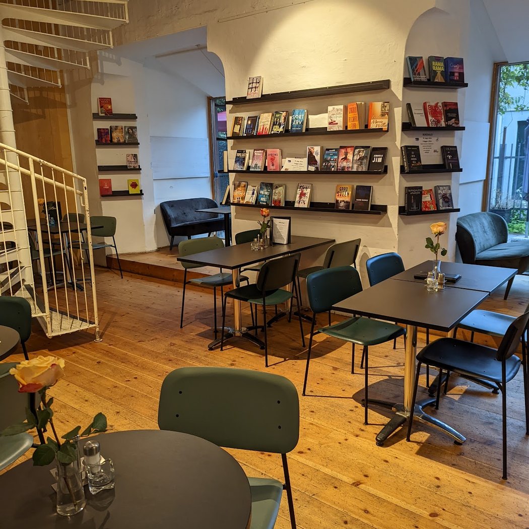 Sundby Bibliotek 1