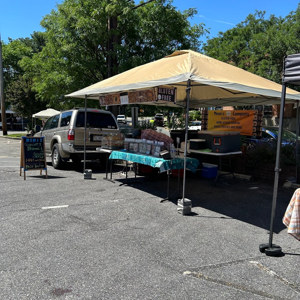 Pickles N' Smoke Pop-Up 3