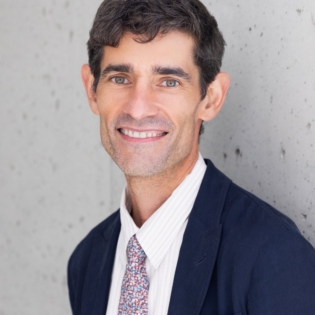 Nicholas Thompson with Daniel J. Levitin 1