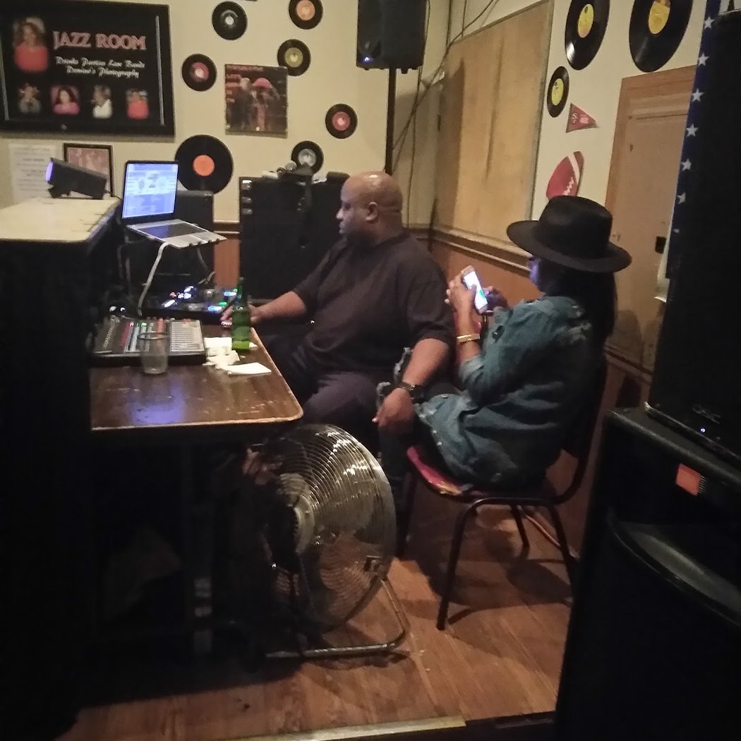 Live Jazz and Cocktails 2