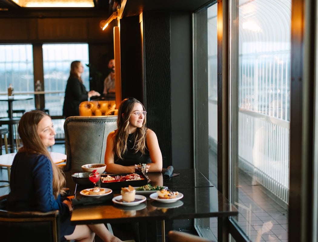 Smith Tower Observatory & Bar 1