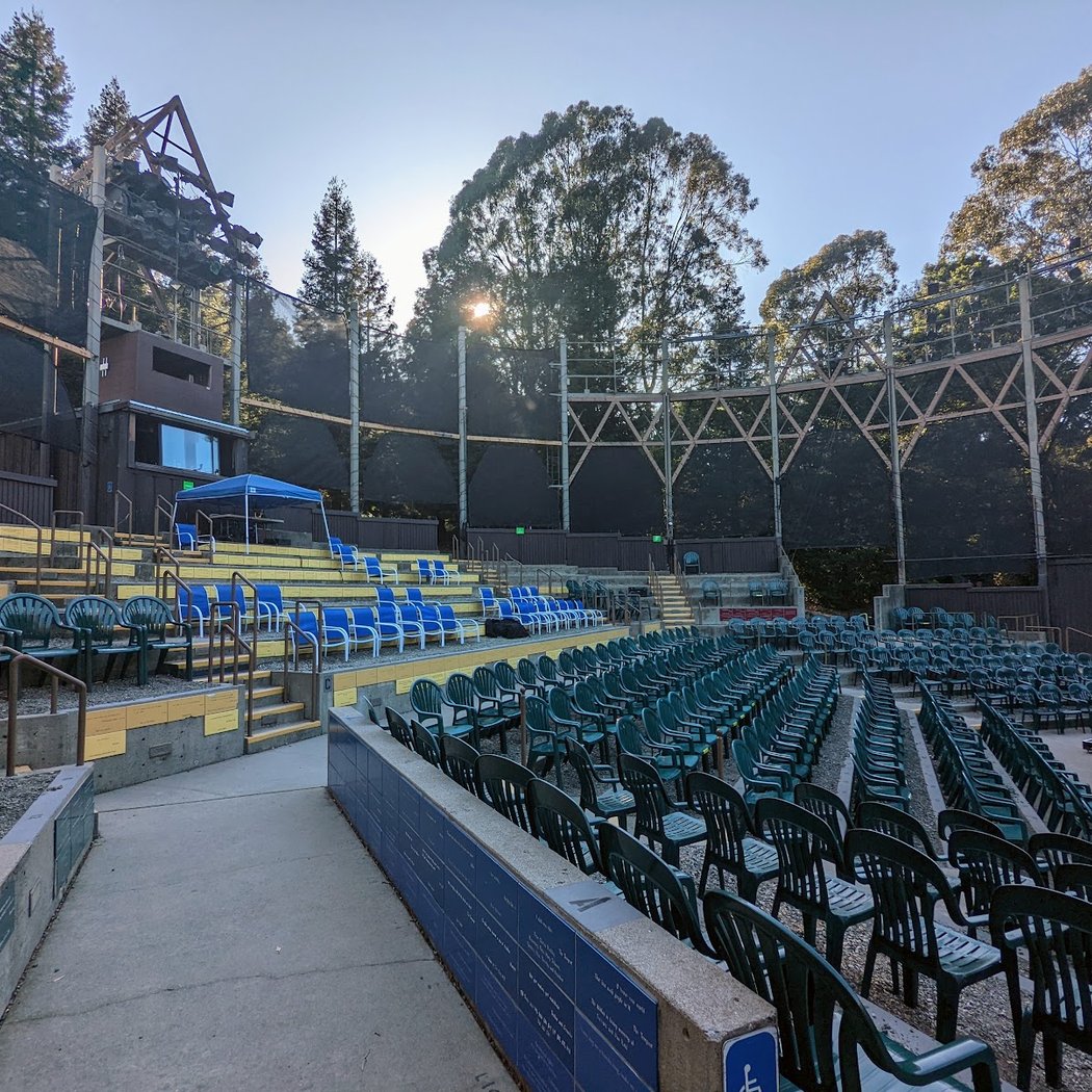 Bruns Amphitheater 3