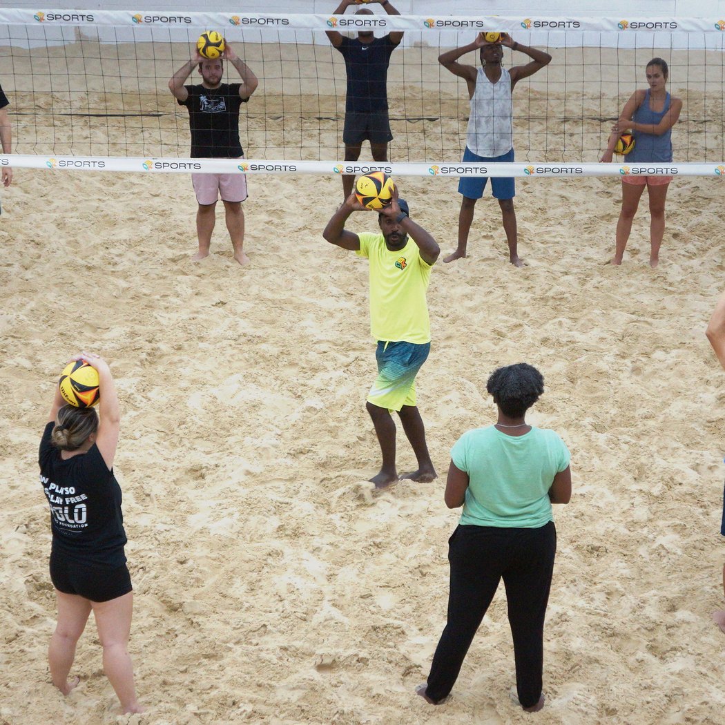 Adult Beach Volleyball Class 2