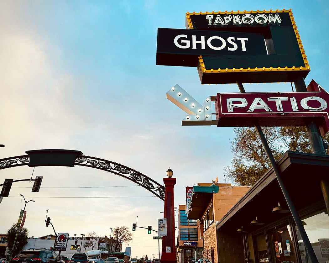 Ghost Town Brewing - Laurel Biergarten & Kitchen 3