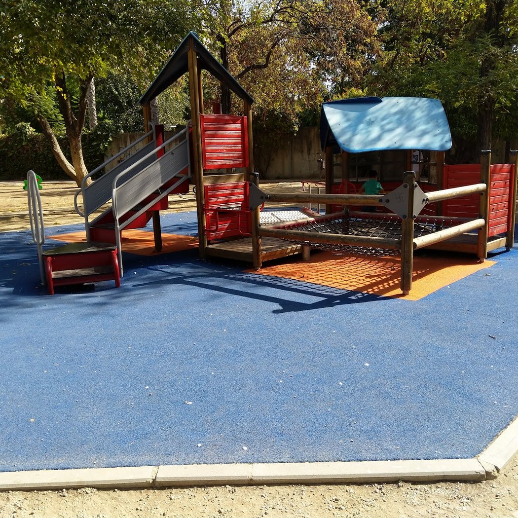 Parque infantil Jardines de La Buhaira 1