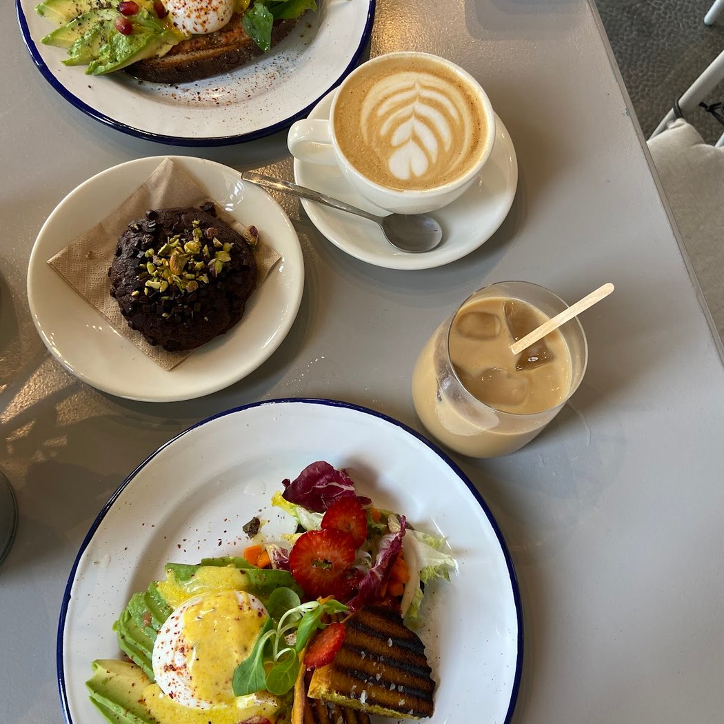 MENUT CAFÈ - Cafetería de Especialidad | Brunch | Desayunos