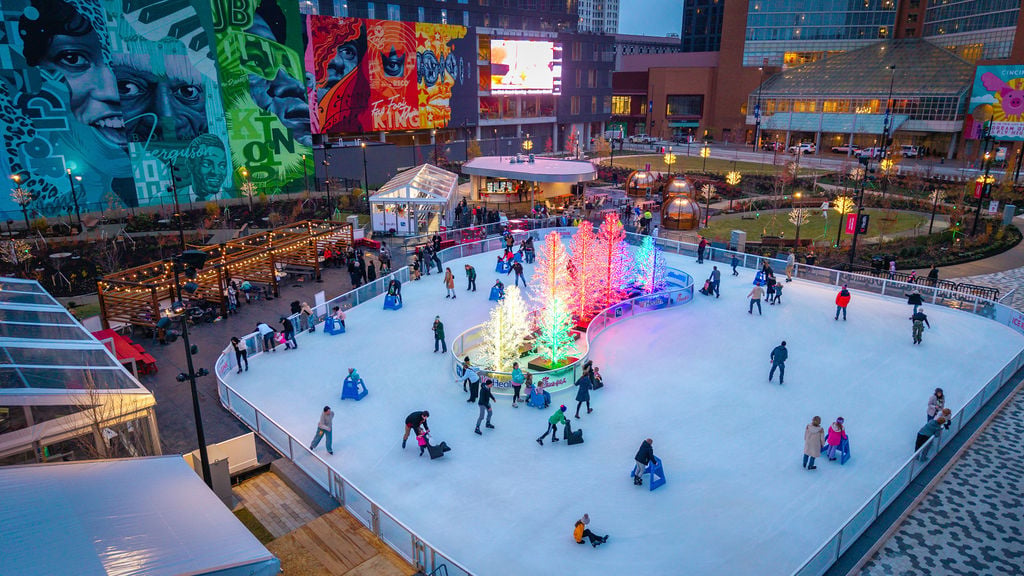 Elm Street Plaza 1