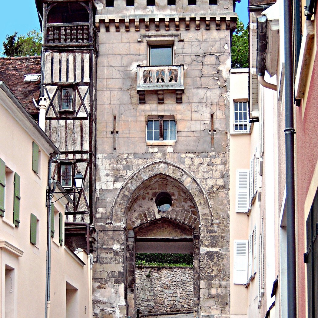 Luzarches 1