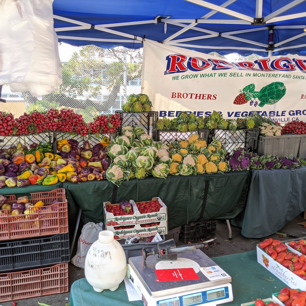Outer Sunset Farmers Market & Mercantile 1