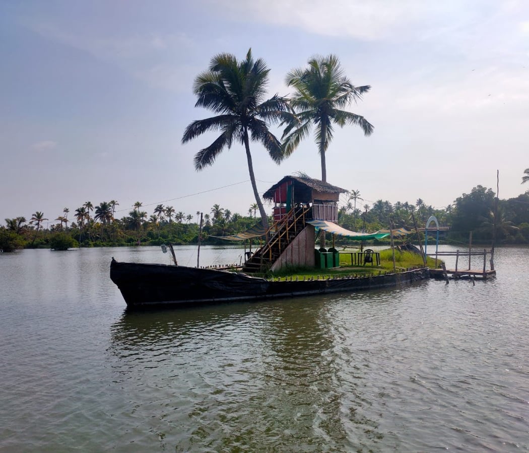 Matsyafed Njarackal Fish Farm 1