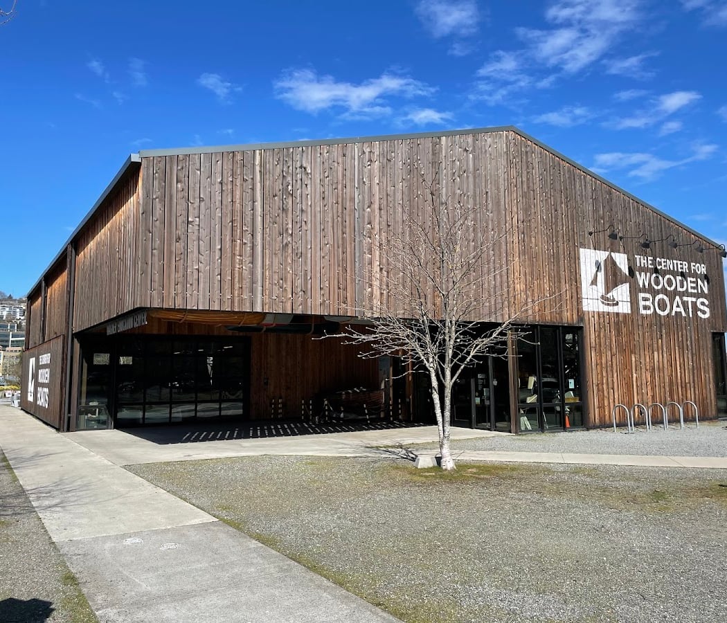 Museum & Livery OPEN 3