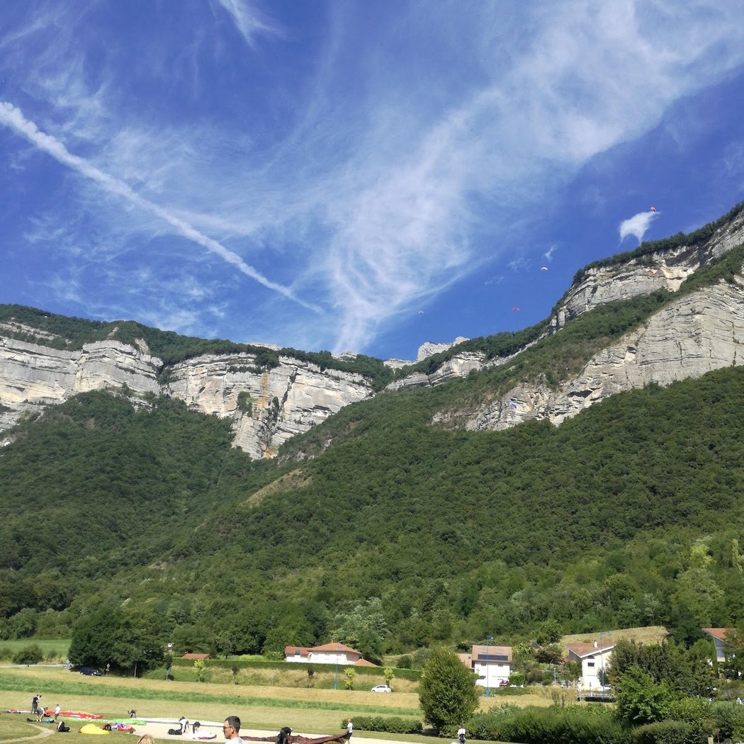 Bubble Paragliding 2