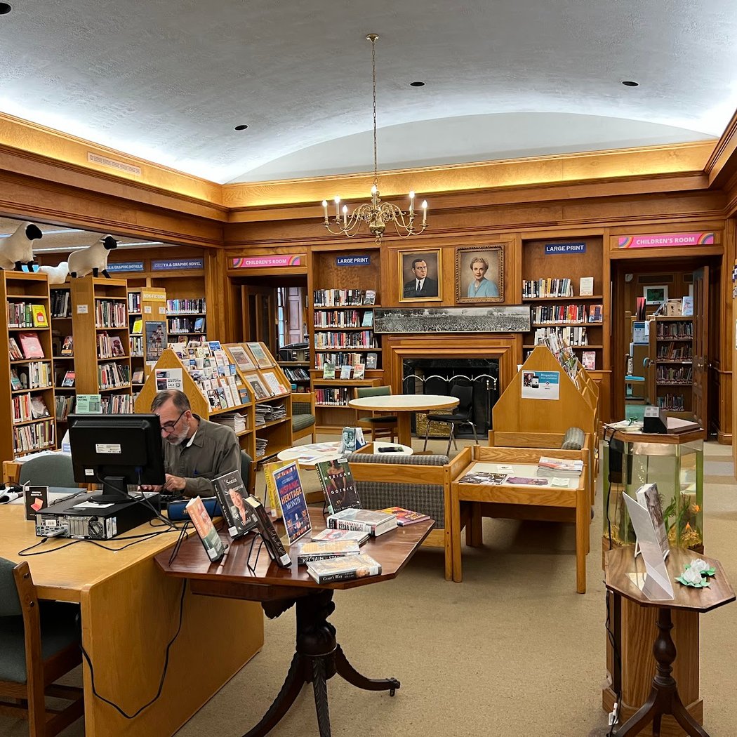 Desmond-Fish Public Library 3