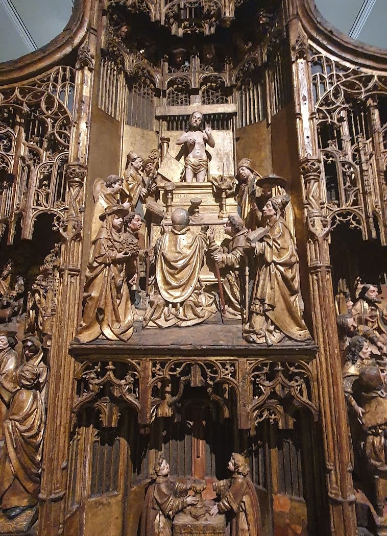 Stroll around Musée de Cluny 1