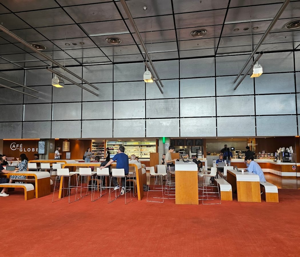 Café des Globes 2