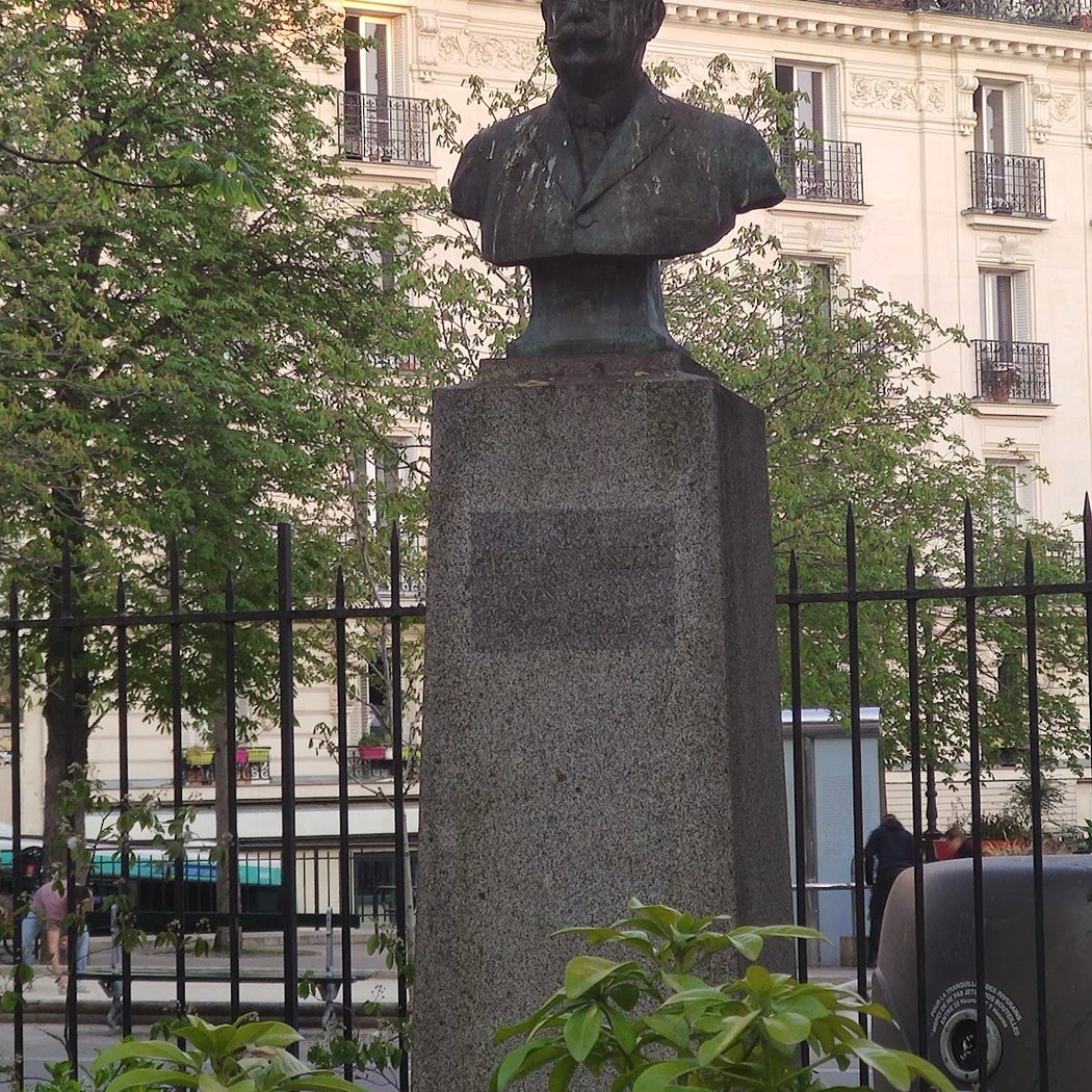 Square Henri Rousselle 3
