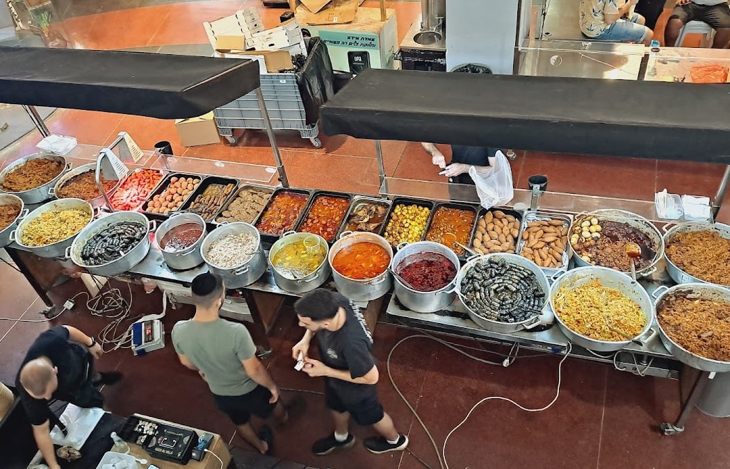 Dizengoff Center Food Fair 1