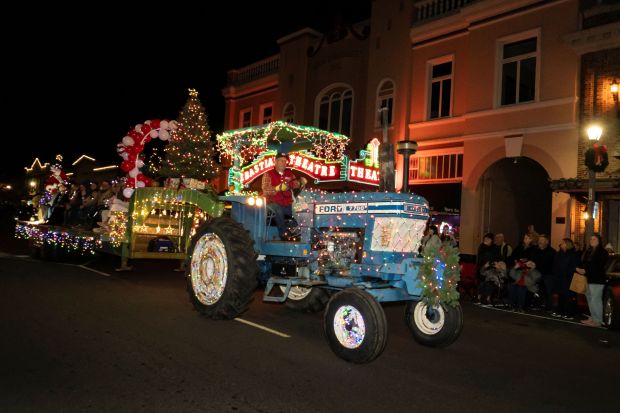 Lighted Tractor Parade 2
