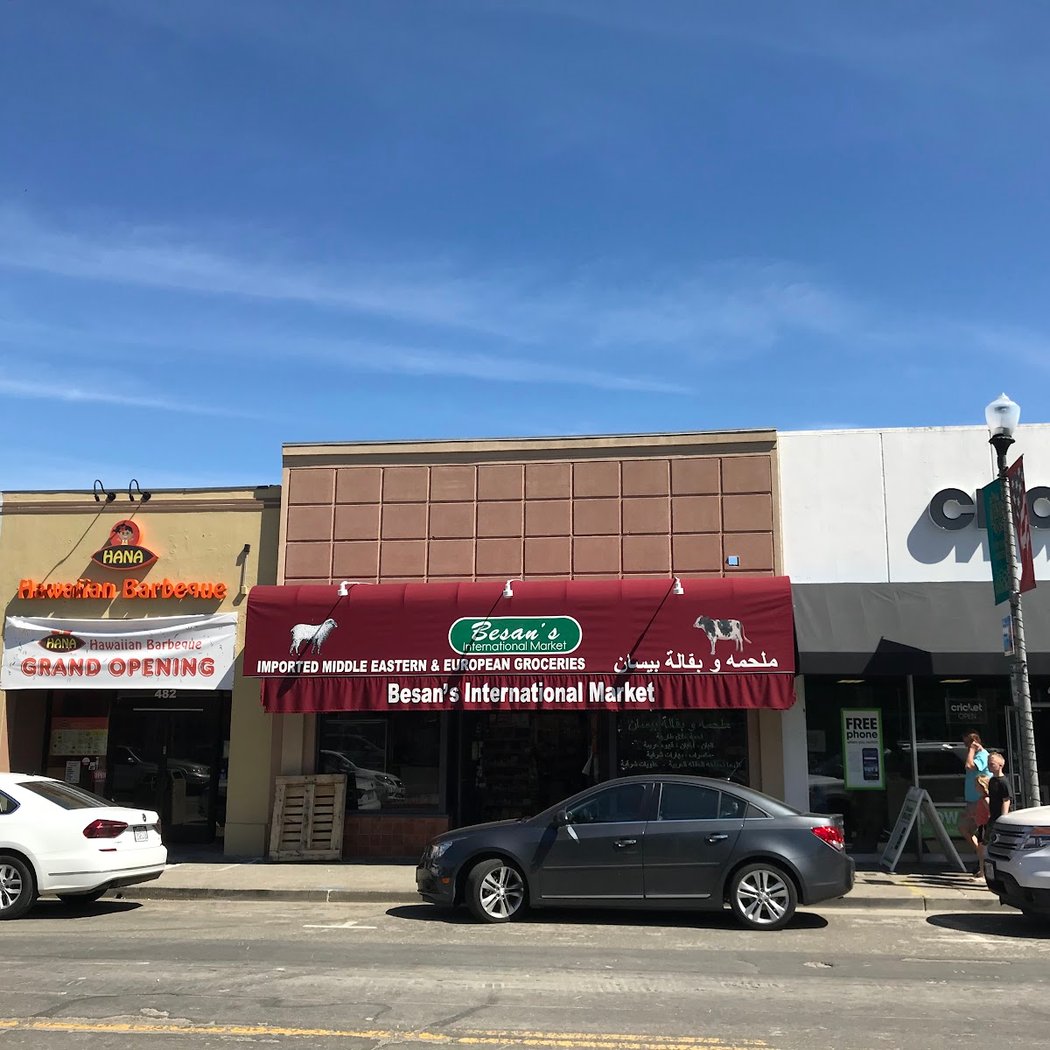 Besan's Market & Restaurant 2
