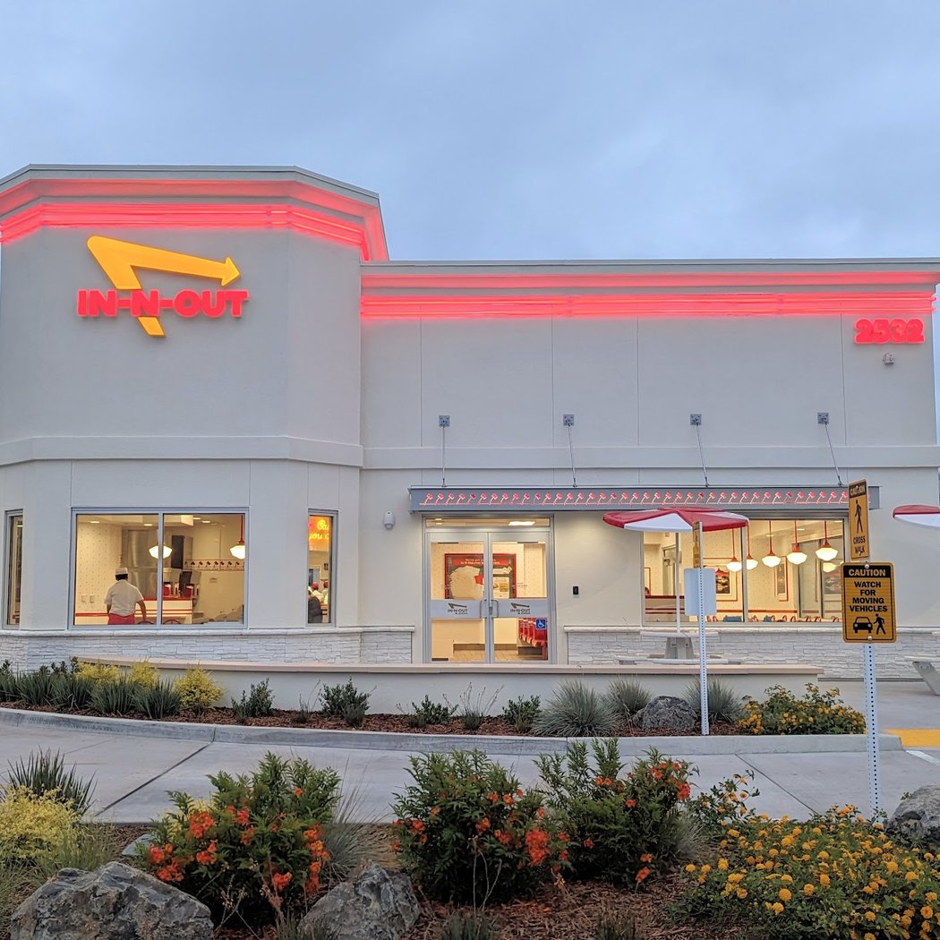 In-N-Out Burger 2