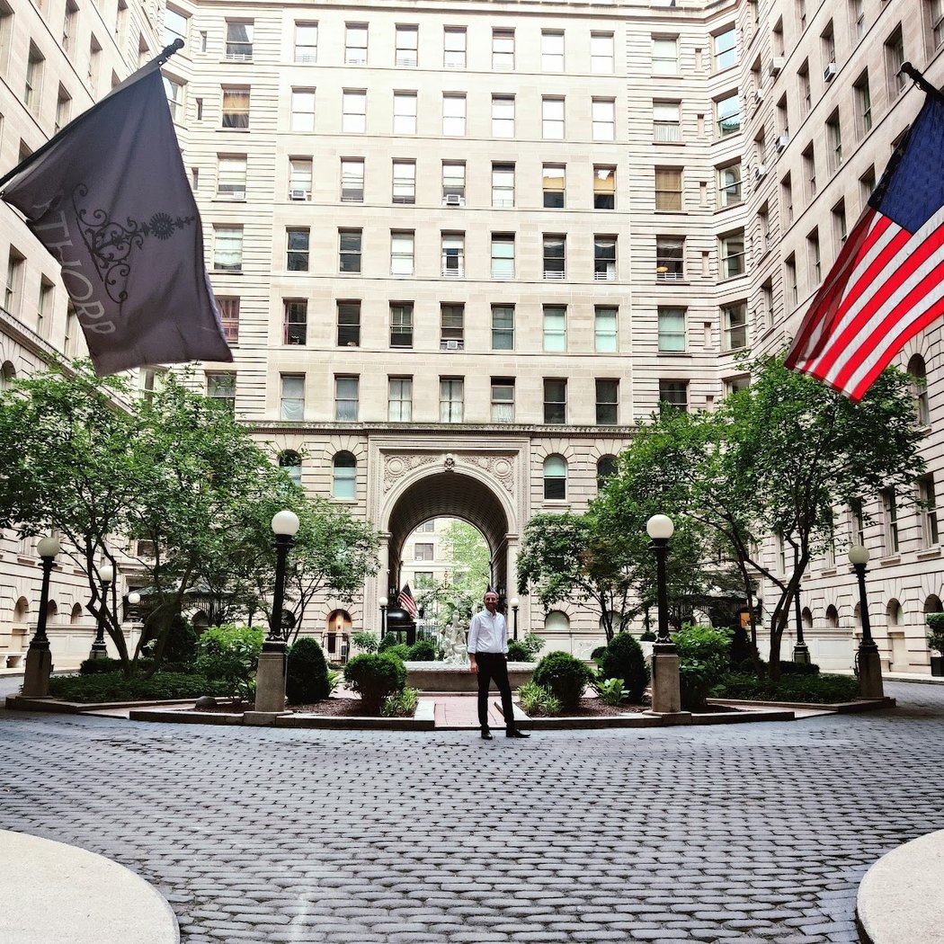 Apthorp Sales Office 1