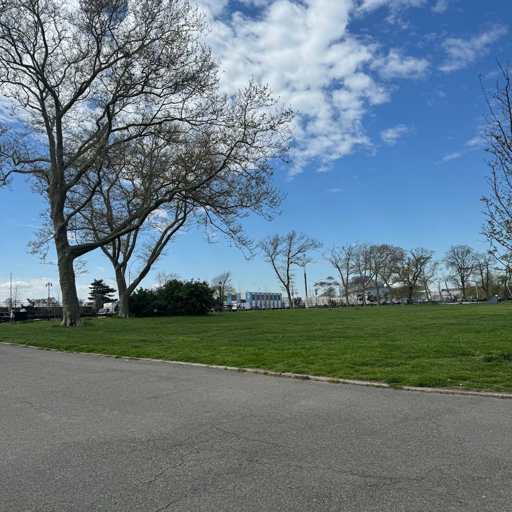 Asser Levy Park 2