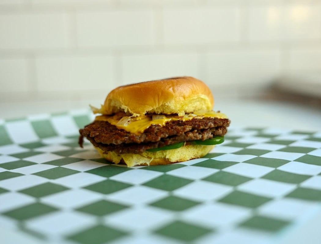 7th Street Burger 3