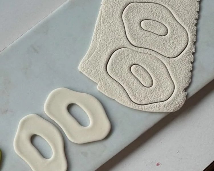 Clay Charms — Workshop de Cerâmica no Amazonas Market 3