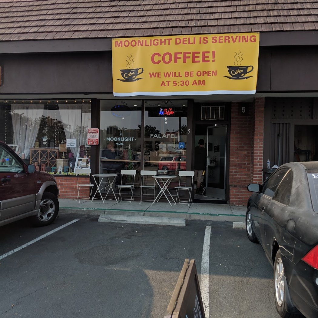 Moonlight Deli 2
