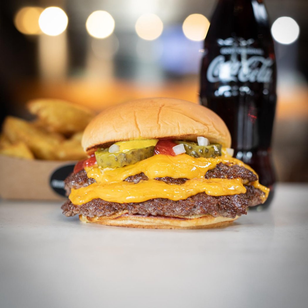 BURGER ADDICT 1
