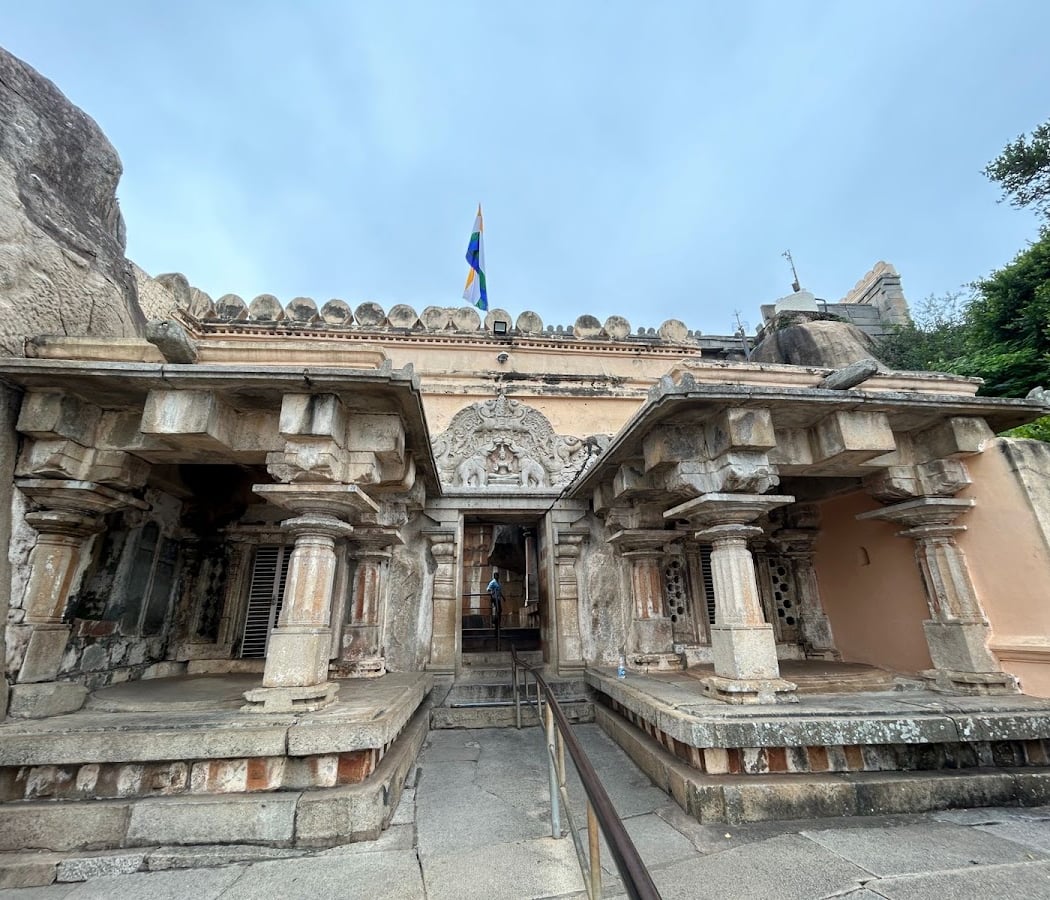 Gommateshwara statue 3