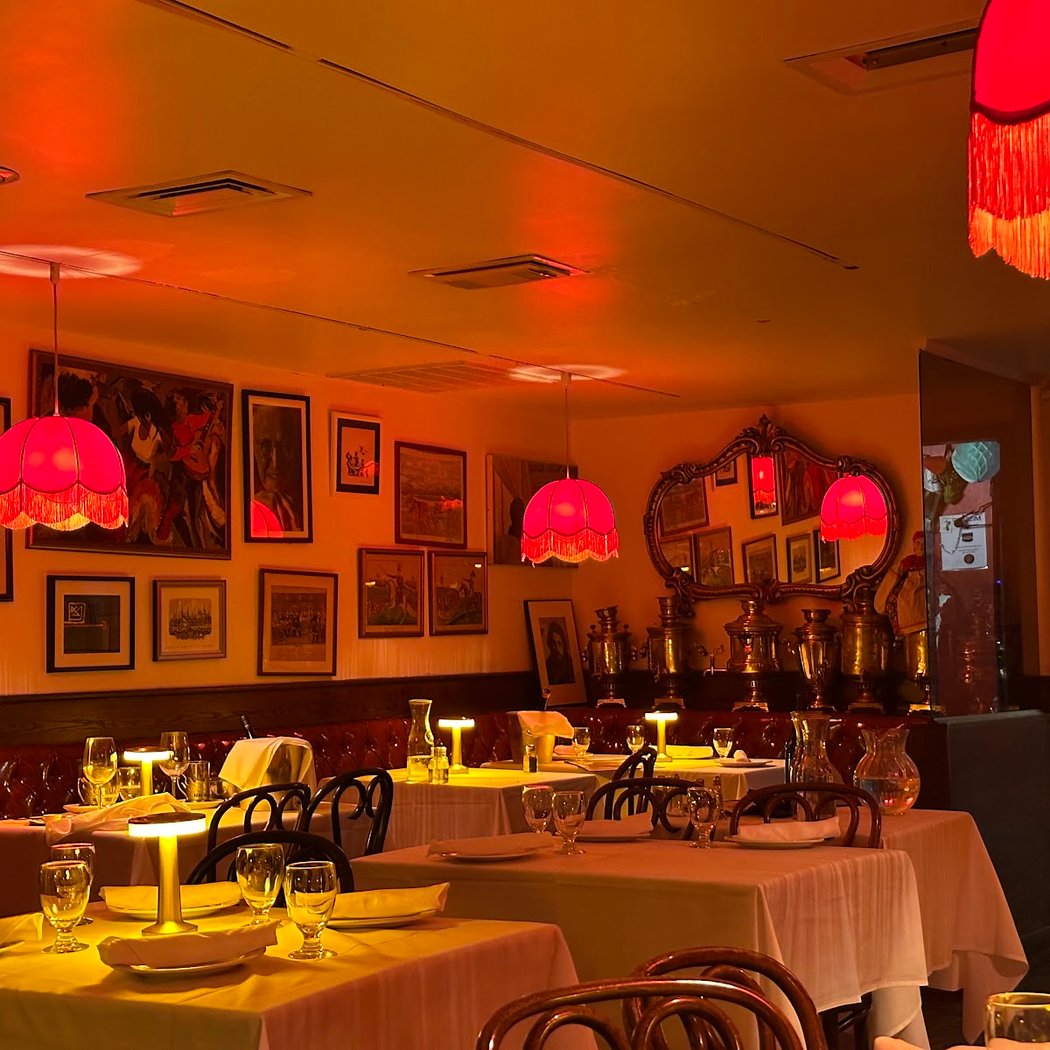 RUSSIAN SAMOVAR PRESENTS SYDNEY STEPHAN 4